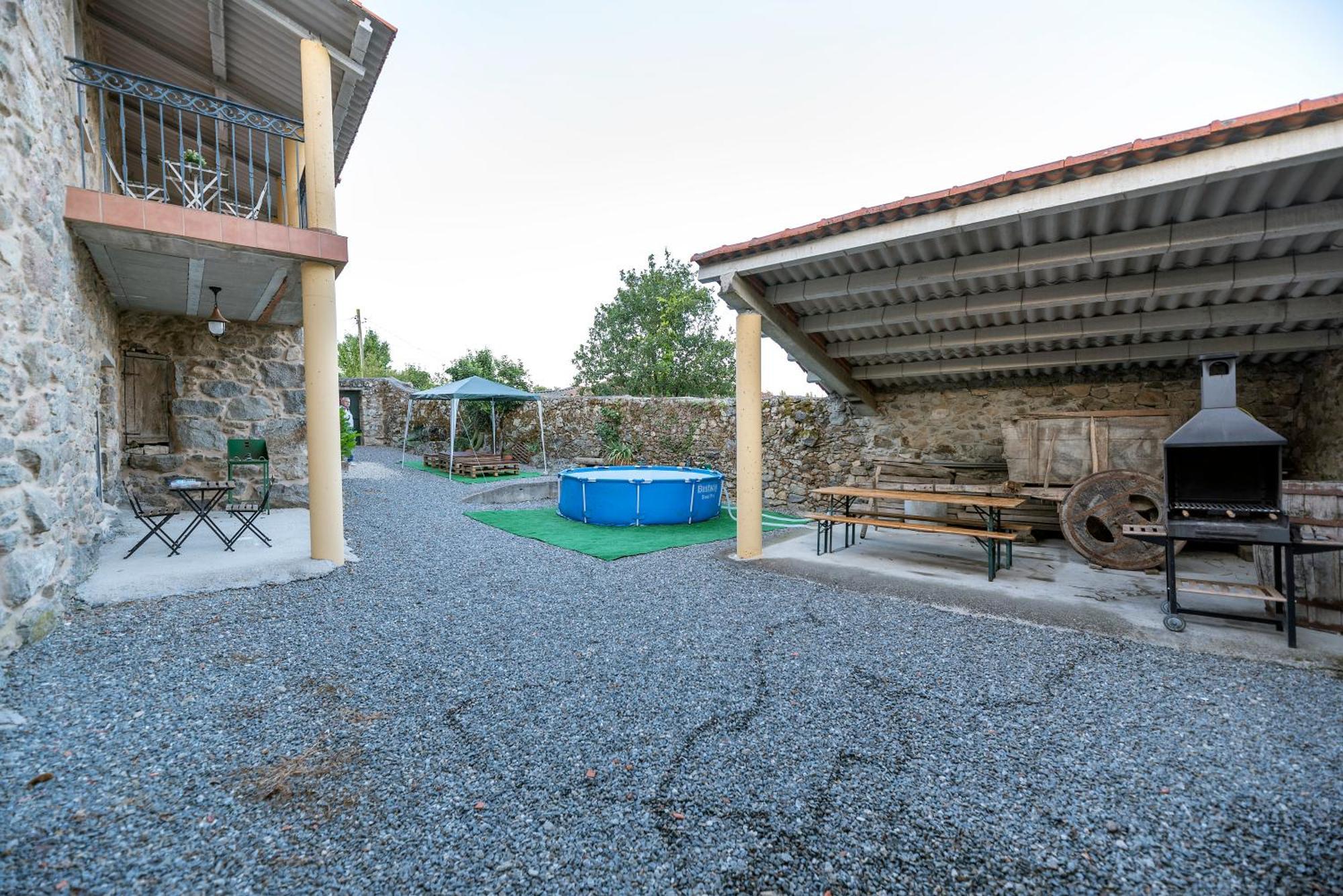 A Bruxina De Toldaos Villa Pantón Exteriör bild