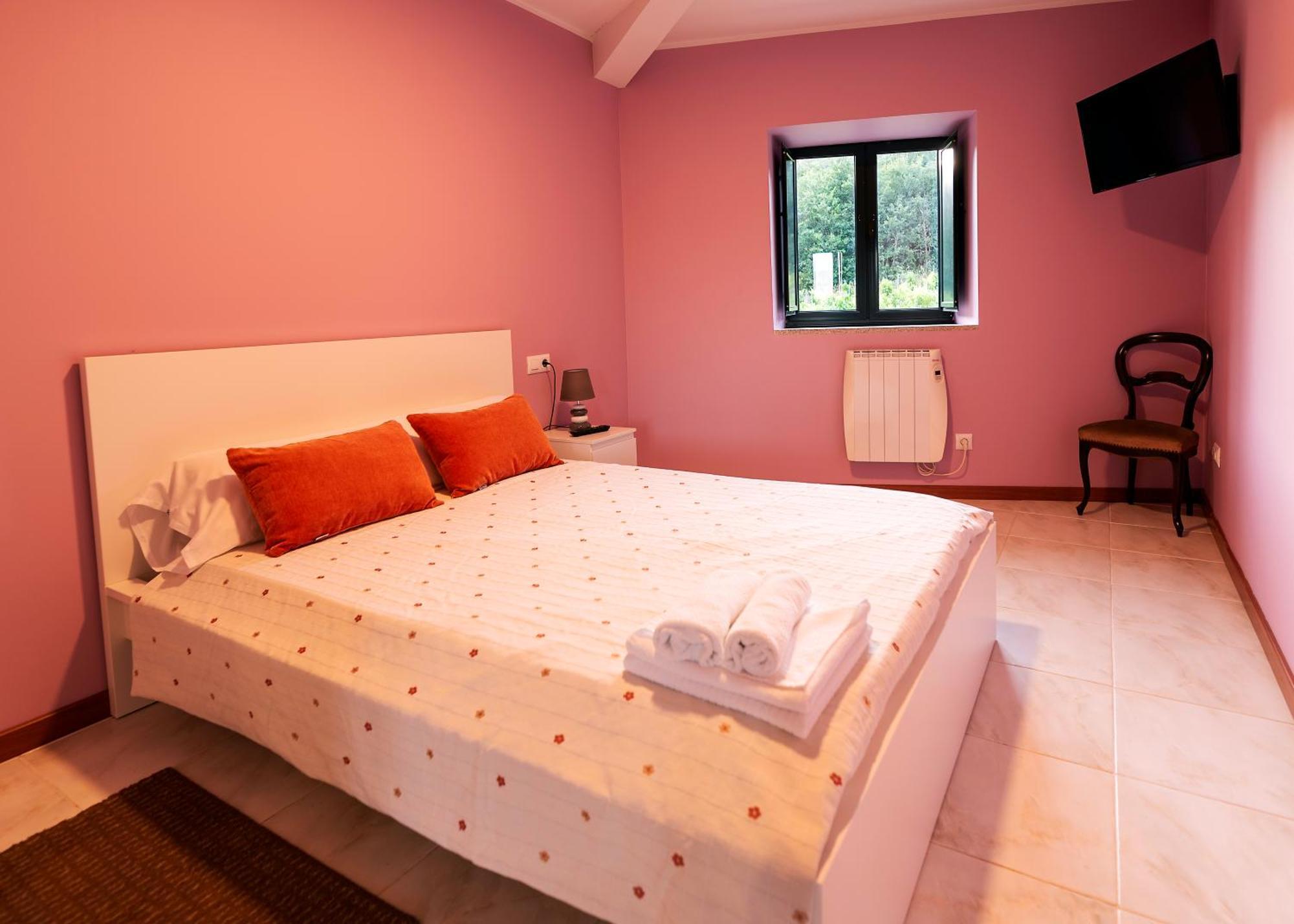 A Bruxina De Toldaos Villa Pantón Exteriör bild